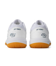 Laden Sie das Bild in den Galerie-Viewer, Yonex Power Cushion 65 Z4 WOMEN V2