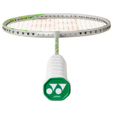 Laden Sie das Bild in den Galerie-Viewer, Yonex ASTROX 100 ZZ Viktor Axelson
