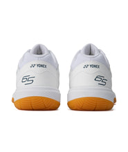 Laden Sie das Bild in den Galerie-Viewer, Yonex Power Cushion 65 Z4 MEN V2
